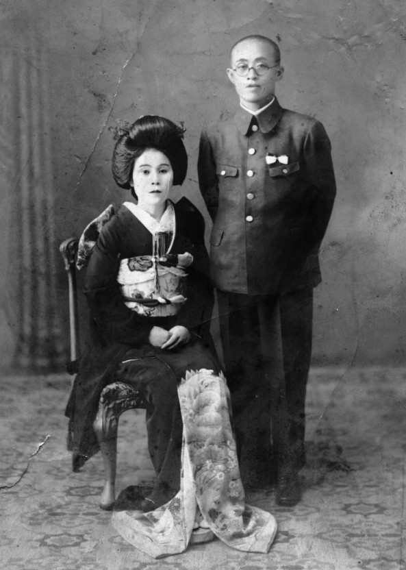 1938년 10월 15일 윤치호·윤학자 부부가 결혼식을 올리고 찍은 기념사진. /윤치호·윤학자기념관