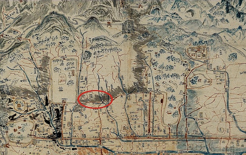 한양전도에 송현동 땅이 경복궁 동쪽에 자리한 숲으로 표시되어 있다. /서울역사아카이브