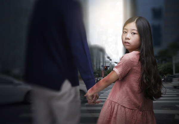 무시, 비난, 조롱, 차별 등 부정적 지도의 요소들을 ‘부주의한 지도’라고 할 수 있습니다. 어떤 사안에 따라서는 이 부주의한 지도도 아동학대로 판단할 수 있습니다. 기사의 특정 내용과 무관한 컴퓨터 그래픽 사진임 /게티이미지뱅크