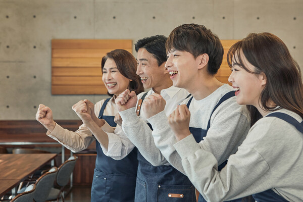 소소한 계획으로 한 걸음 한 걸음 나아가다 보면 꽃도 보고 돈도 줍는 행운이 있다. /게티이미지뱅크