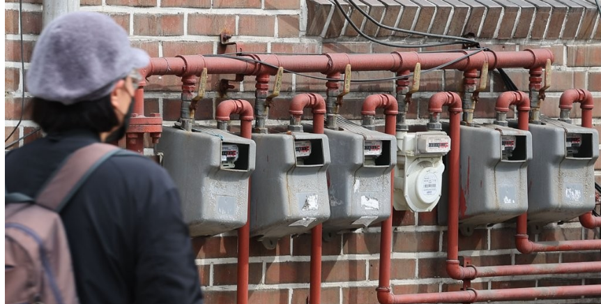 김동철 한국전력공사(한전) 사장의 발언으로 새해부터 한전 민영화를 둘러싼 논란이 거세다. /연합뉴스