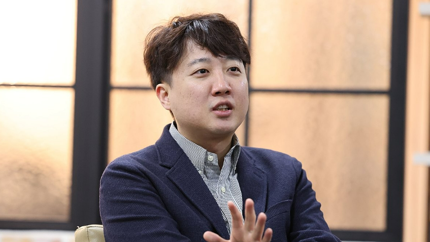 이준석 전 국민의힘 대표가 이끄는 '개혁신당'(가칭)이 온라인으로 당원을 모집한 지 이틀 만에 3만명을 돌파했다. /연합뉴스