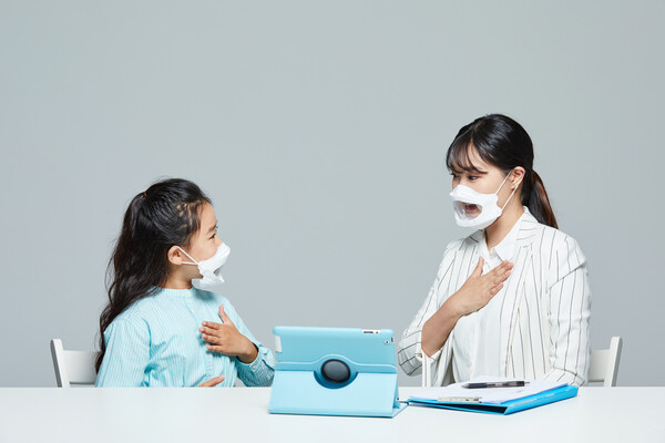 우리 사회가 소통의 사회가 되기 위해서 우리는, 지금 우리 사회는 생각하고 말하기를 해야 한다. 공감대화의 여러 요소를 생각하고 말해야 한다. /게티이미지뱅크