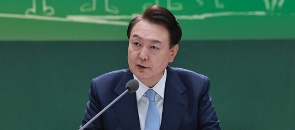 윤석열 대통령이 5일 경기도 하남시 신우초등학교에서 열린 '국민과 함께하는 민생토론회 - 아홉 번째, 따뜻한 돌봄과 교육이 있는 늘봄학교'에 참석해 발언하고 있다. /연합뉴스