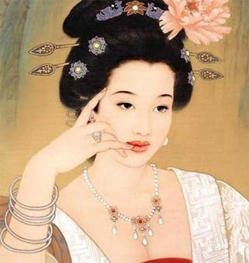 호떡은 기원전 2세기 한나라 때부터 12~13세기 송나라 때까지 거의 1500년 동안 중국에 거세게 불었던 호풍의 상징적인 음식으로서 양귀비가 마지막으로 먹었던 음식으로도 알려져 있다. /https://digitalchosun.dizzo.com/site/data/html_dir/2015/11/24/2015112412735.html