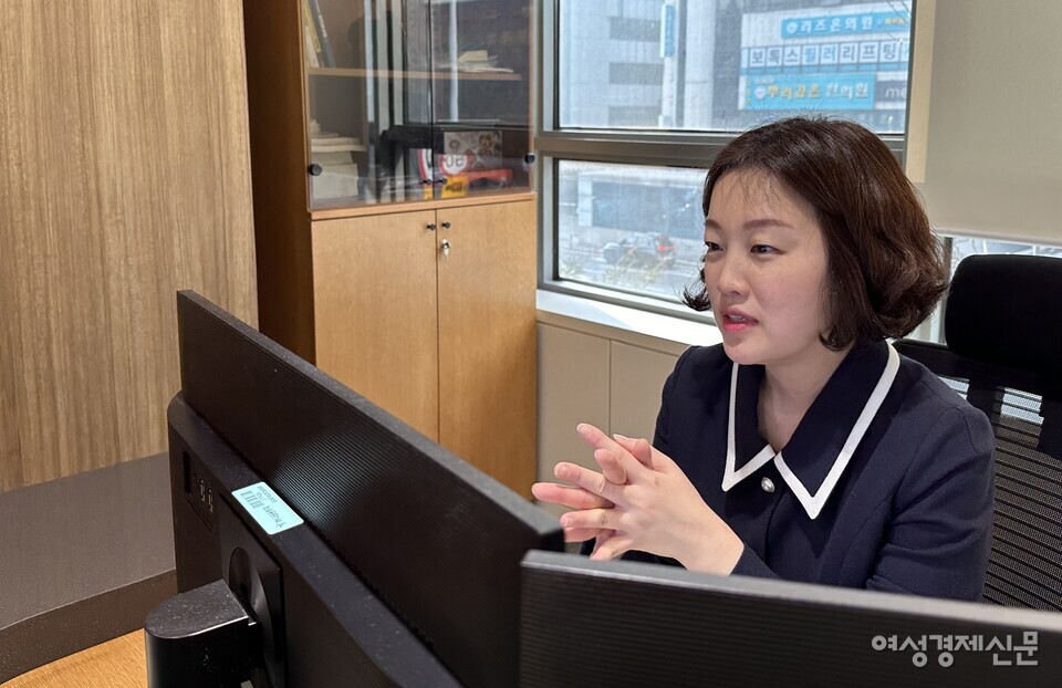 최혜란 과장은 성공적인 ETF 배당 포트폴리오로 자기 자산은 그대로인 채 매월 나오는 배당으로만 연금이 지급되도록 세팅한 고객의 사례를 소개했다. /김정수 기자