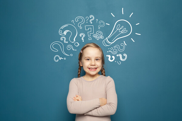 부모가 자녀에게 어릴 때부터 명령을 멈추고 질문을 하면 자녀는 두뇌 회전으로 사고력이 향상되고 자신의 의견을 말할 수 있게 되고 경청의 훈련이 자연스럽게 된다. /게티이미지뱅크