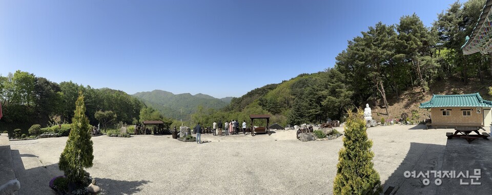 자연치유센터 빛채움이 위치한 치악산 명경사 터. /김현우 기자