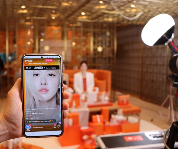 CJ올리브영이 8일 오후 설화수 도산 플래그십에서 진행한 '올영라이브' 이미지 /CJ올리브영