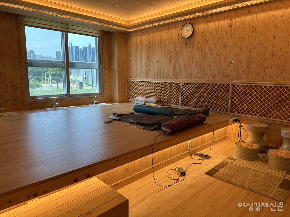 케어닥 케어홈 1, 2관에는 찜질방이 있다. 사진은 1관 찜질방 모습 /김정수 기자