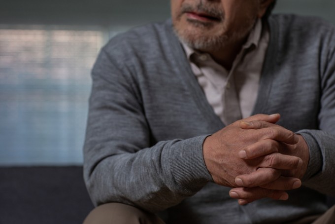 운전면허를 자진 반납한 일부 65세 이상 고령 운전자들은 활동 감소로 인한 공허함, 이동 시 제약 등의 어려움을 겪고 있다. 이들은 우울증 발생 위험이 2배 높다는 연구 결과가 나왔다. /게티이미지뱅크