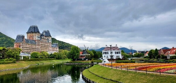 '플라워 로드'에 있는 별장지의 풍경 /사진=양은심