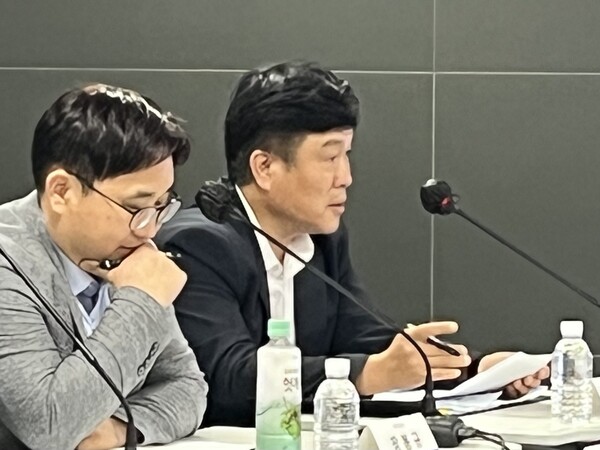 발언하는 권병근 손해보험협회 본부장 /허아은 기자