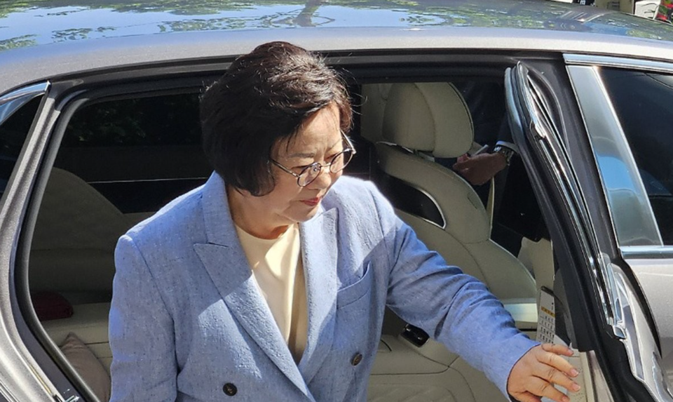 한미사이언스 이사회 참석하는 송영숙 한미약품그룹 회장 /연합뉴스