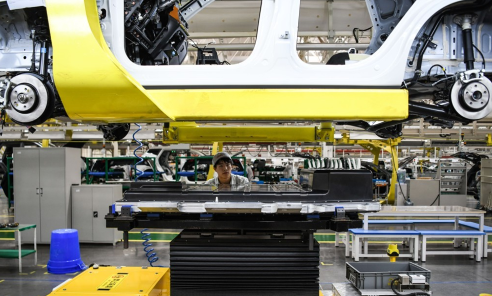 중국 전기차제조업체 조립 공정 /연합뉴스