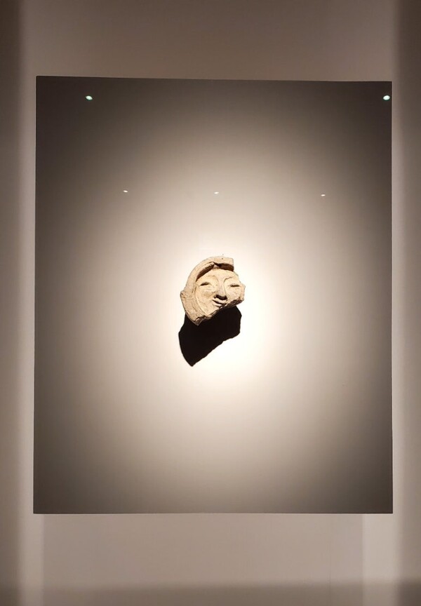 '천년의 미소'와의 대면/사진=양은심