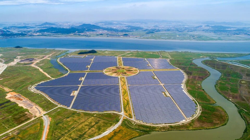 전남 해남군 산이면 구상리 국내 최대 발전단지 솔라시도 태양광 발전소 /연합뉴스