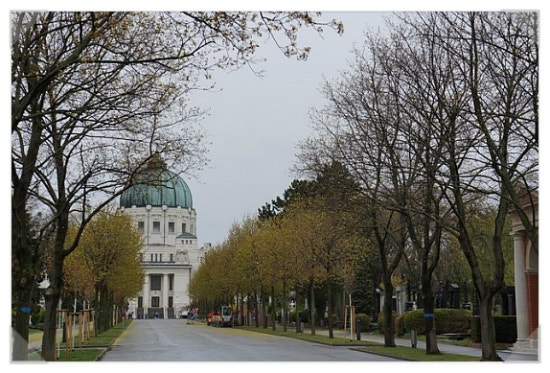 오스트리아 빈 외곽에 있는 시민 묘지공원 /사진=한익종