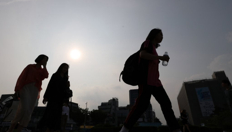 장애인은 정신‧신체장애 등 각 장애 유형별로 더위 대피에 어려움을 겪어 폭염에 특히 치명적인 것으로 나타났다. /연합뉴스