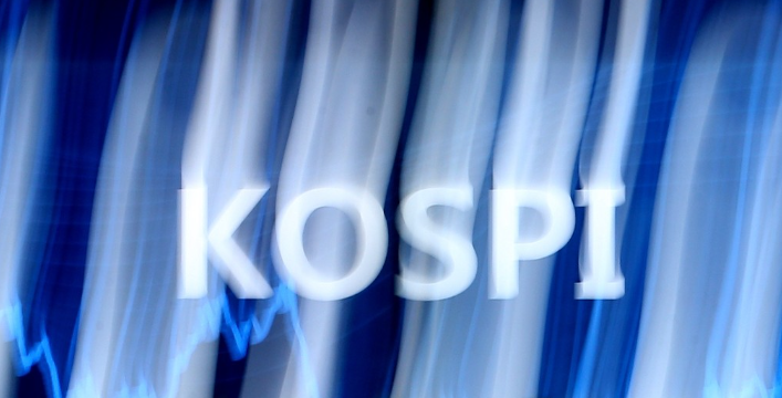 지난 5일 한국을 비롯한 아시아의 증시가 폭락한 양대 원인으로 미국발 경기 침체 우려와 엔 캐리 트레이드 청산에서 비롯된 '패닉 셀'이 지목됐다. /연합뉴스