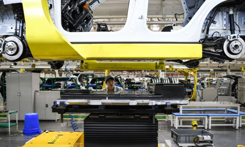 중국 전기차제조업체 조립 공정 /신화 연합뉴스