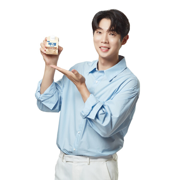 매일유업의 영양관리 브랜드 ‘메디웰’이 추석 선물세트 출시와 함께 가수 손태진을 엠버서더(홍보대사)로 선정해 본격적인 브랜드 홍보 활동에 나선다. /매일유업