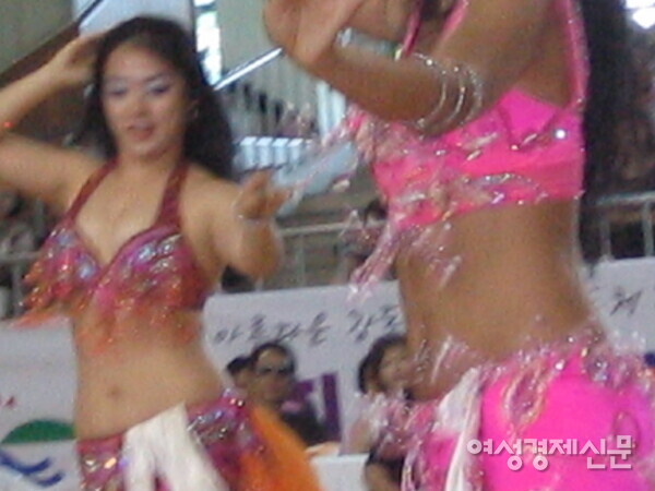 댄스에 필요한 근육은 코어 근육이다. /사진=강신영