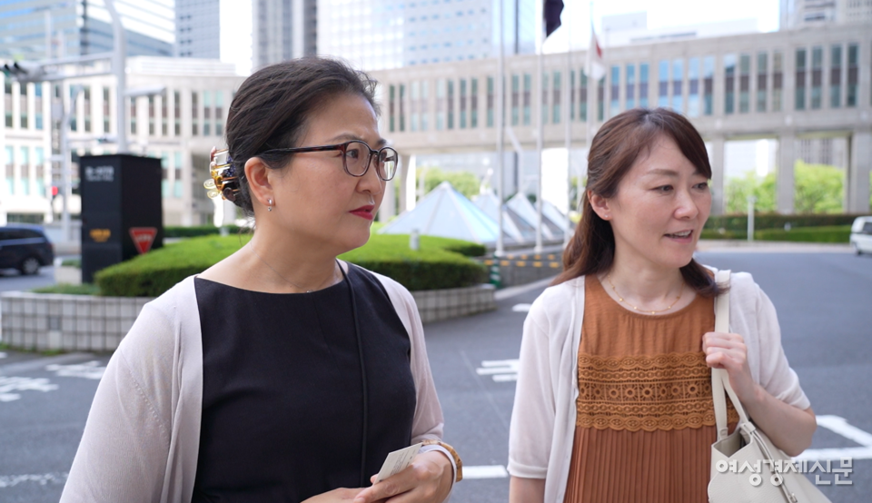 도쿄에 거주하는 도민 A씨(여·49)(왼쪽)와 B씨(여·50) /도쿄=천보영 기자