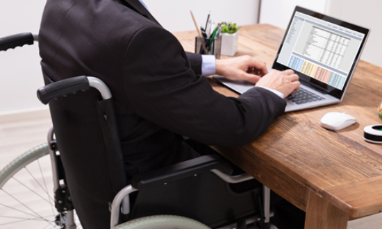 장애인의 활동 및 노동 지원 제도의 복잡한 전달체계 문제에 대한 개선 방안 마련을 요구하는 목소리가 나온다. /게티이미지뱅크