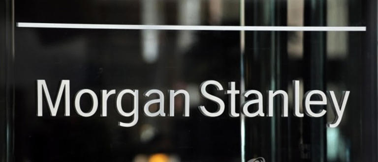 모건스탠리의 반도체 겨울 보고서 발간 뒤 첫 거래일인 19일 하이닉스 주가는 6.1% 급락했다.