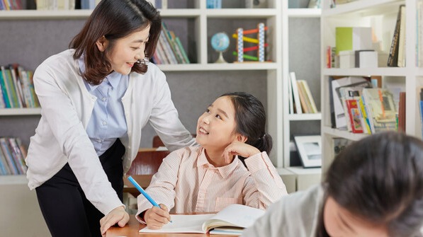 역지사지로 말하는 첫 번째 단계가 앵무새 질문이다. 상대의 말을 그대로 반복하면서 끝을 질문형으로 하는 것이다. /게티이미지뱅크