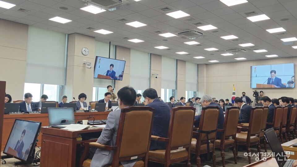 이번 국정감사에선 배달 플랫폼의 일방적인 약관 개정과 광고비 부담이 소상공인들에 미친 피해에 정부의 대응이 미흡하다는 비판도 나왔다. /천보영 기자