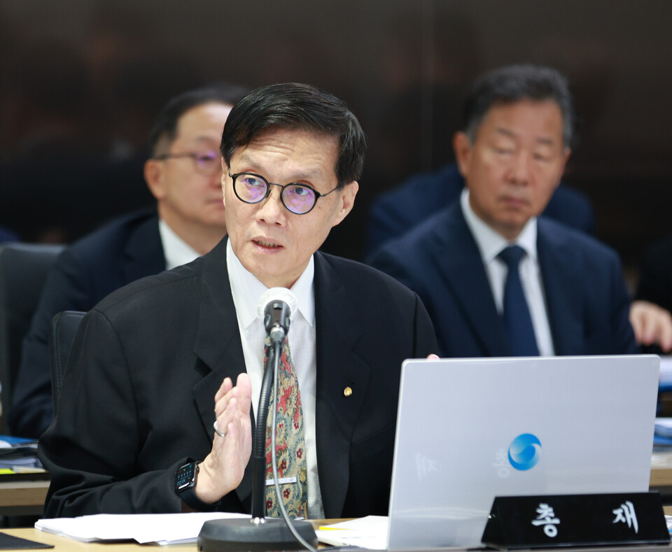14일 이창용 한국은행 총재는 국회 기획재정위원회의 한국은행에 대한 국정감사에 증인으로 출석했다. /한국은행