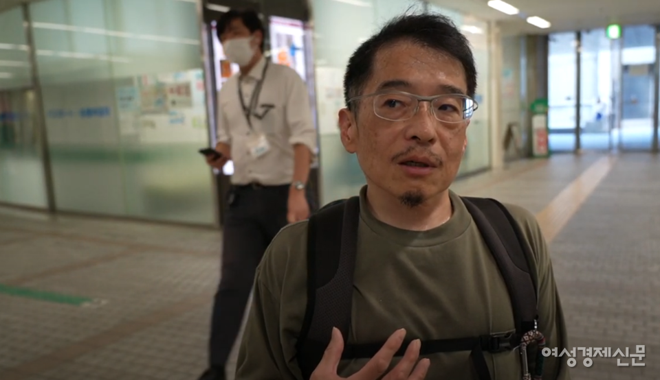 지난 9월 일본 도쿄의 도쿄도청 인근 지하철역에서 하반신 장애인 운전자 C씨를 만났다. C씨는 도쿄도청과 같은 큰 공공기관의 경우 장애인 전용 주차구역에 대한 불만이 없지만 아직 작은 건물들은 수가 부족하다고 지적했다. /여성경제신문