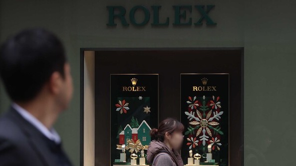 최근 명품업계에서 가방보다 주얼리(장신구)·시계를 찾는 수요가 늘고 있다. /연합뉴스