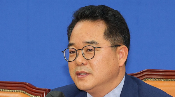 민병덕 더불어민주당 의원이 ESG(환경·사회·지배구조) 공시를 통해 국민연금 운용 수익률을 높일 수 있다고 주장했다. /연합뉴스