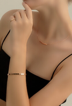 G.DOKKI14k 아너스티 플렛 AX 팔찌 /와이스미스 공식 홈페이지