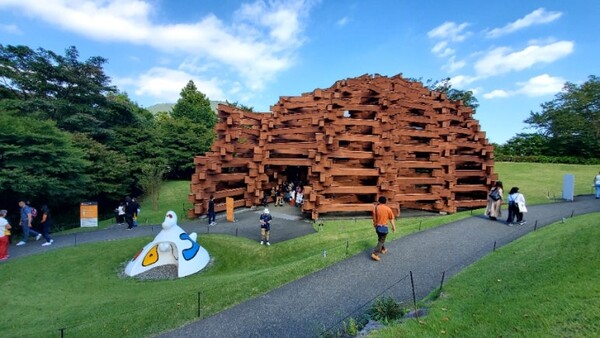 하코네 조각의 숲 미술관에서 /사진=양은심