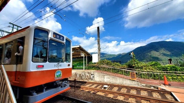 하코네 등산 철도를 타고 조각의 숲 미술관을 향했다. /사진=양은심