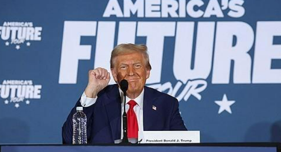 트럼프 미국 전 대통령의 제47대 대통령 당선이 확실시되면서 앞으로의 국제정세에 관심이 쏠리고 있다. /연합뉴스