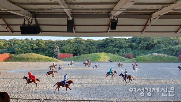 '위대한 정복자 광개토 대왕' 마상 쇼 /박종섭