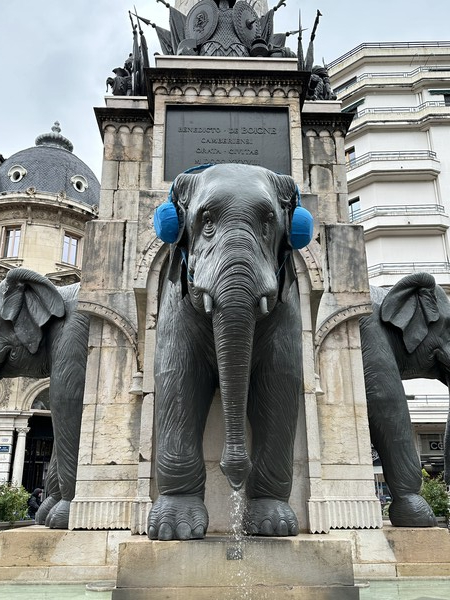 샹베리의 코끼리 분수는 올드타운의 랜드마크 역할을 한다. /사진=박재희