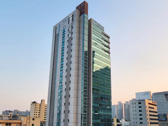 지역사회공헌인정제는 지역사회의 발전에 기여한 기업과 기관에 공로를 인정하는 제도로 웰컴저축은행은 올해 처음으로 인정기업에 선정됐다. /웰컴저축은행