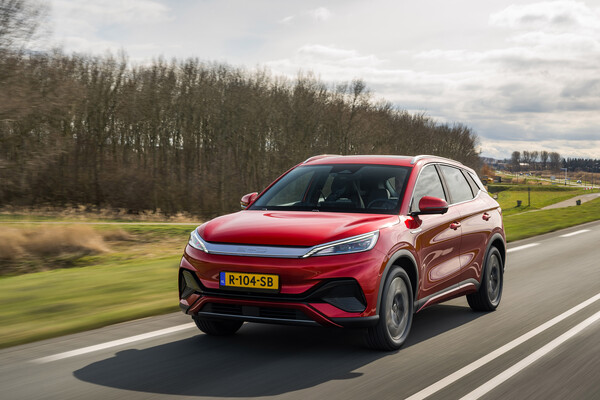 세계 최대 전기차 기업인 중국 BYD가 내년 초 한국 승용차 시장 진출을 선언한 데 이어 국내 렌터카 시장 공략을 본격화하면서 업계의 관심이 집중되고 있다. /BYD GLOBAL