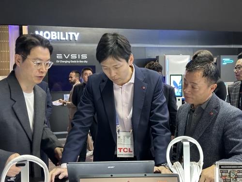 CES 2024에 참석한 신유열 롯데지주 부사장 /연합뉴스