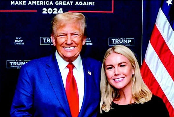 트럼프 대통령과 리빗 대변인 /리빗 인스타그램