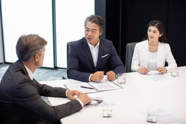 심리학을 전공한 후 부모 교육 상담을 해주는 시니어도 있다. /게티이미지뱅크