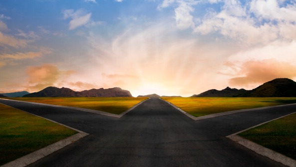 미국에 의존적인 자세를 벗어나 실용적 중도적인 '제3의 길'을 모색해야 할 때다. /픽사베이