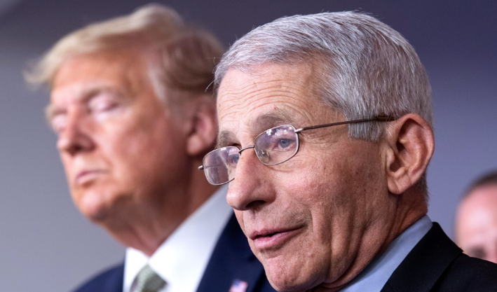 앤서니 파우치 미 국립보건원(NIH) 산하 국립알레르기·전염병 연구소(NIAID) 소장은 지난 2020년 코로나19 위기 국면에서도 '소신 발언'을 이어오며 확고한 존재감을 발휘했다. /UPI=연합뉴스