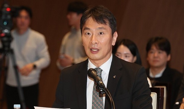 이복현 금융감독원장이 20일 서울 여의도 한국거래소에서 열린 '증시 인프라 개선 관련 열린 토론'에서 발언하고 있다. /연합뉴스